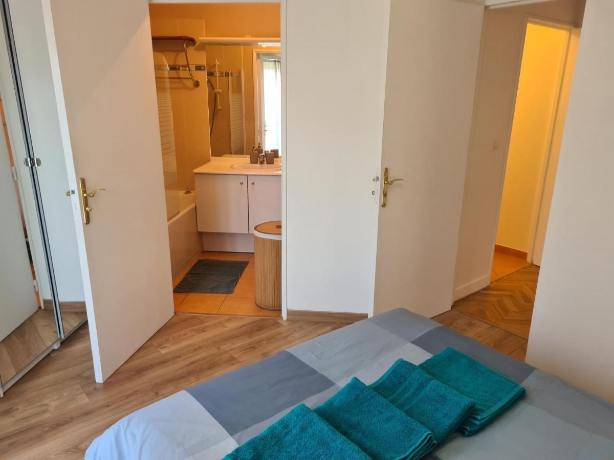 Appartement Avec Rez De Jardin A Disneyland Montévrain Kültér fotó