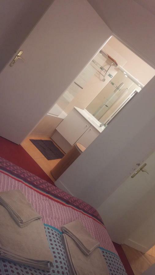 Appartement Avec Rez De Jardin A Disneyland Montévrain Kültér fotó