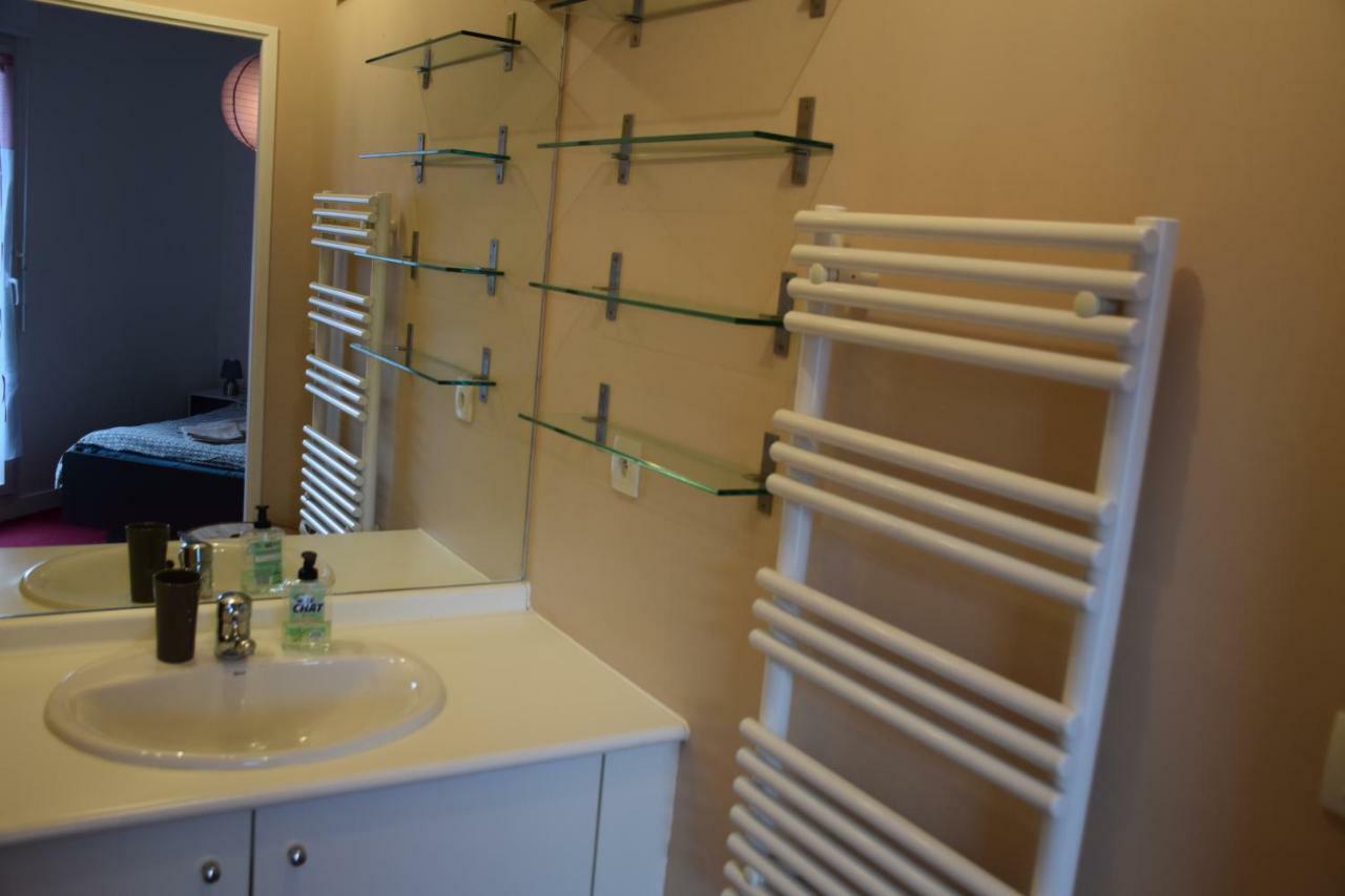 Appartement Avec Rez De Jardin A Disneyland Montévrain Kültér fotó