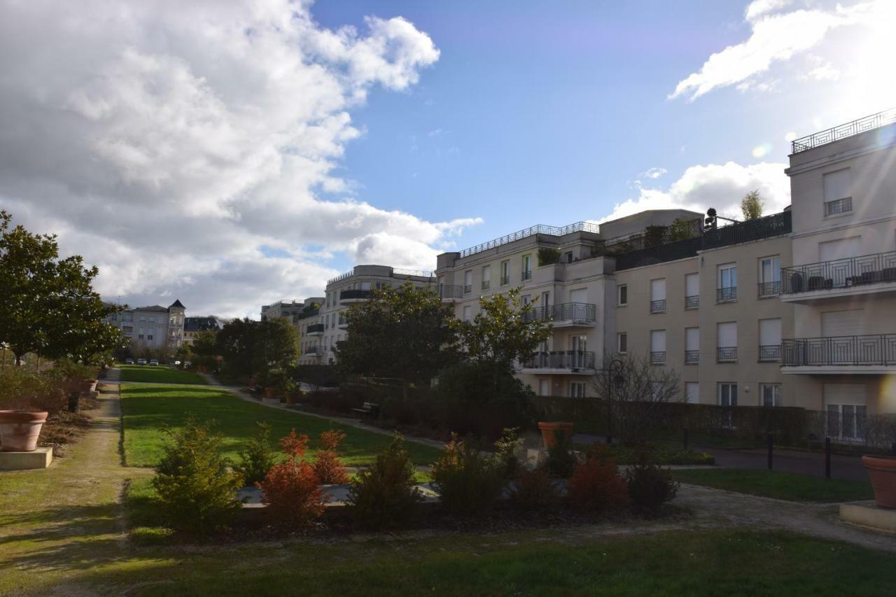 Appartement Avec Rez De Jardin A Disneyland Montévrain Kültér fotó