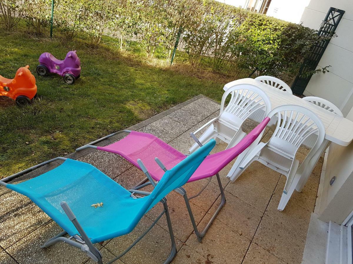 Appartement Avec Rez De Jardin A Disneyland Montévrain Kültér fotó